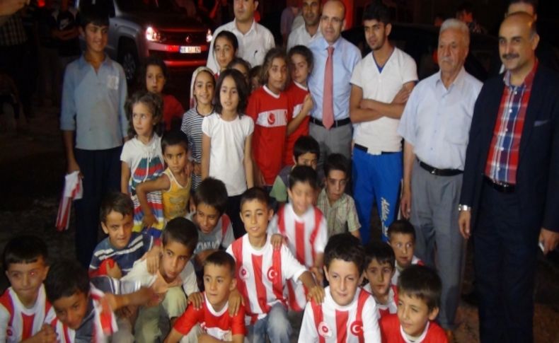 Şimşek, çocuklara namaz kılmalarını ve Kuran okumalarını tavsiye etti