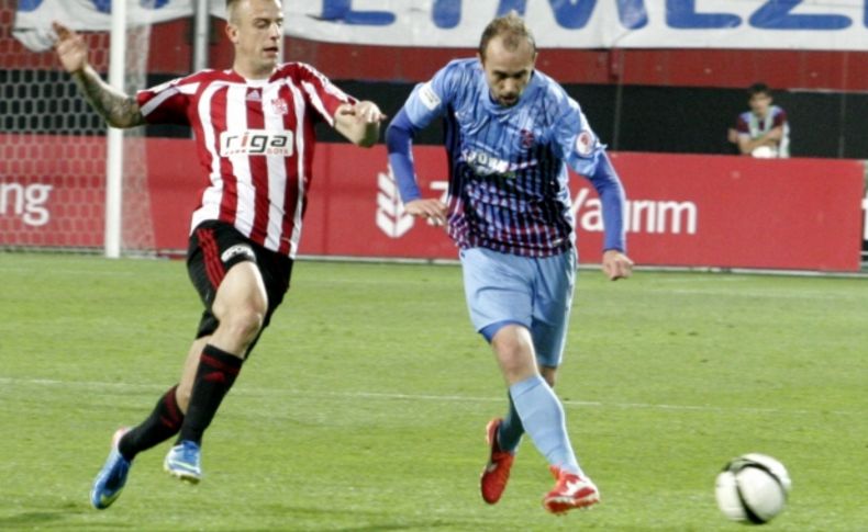 Sivasspor'u 6-0 yenen Trabzonspor, kupada ilk finalist