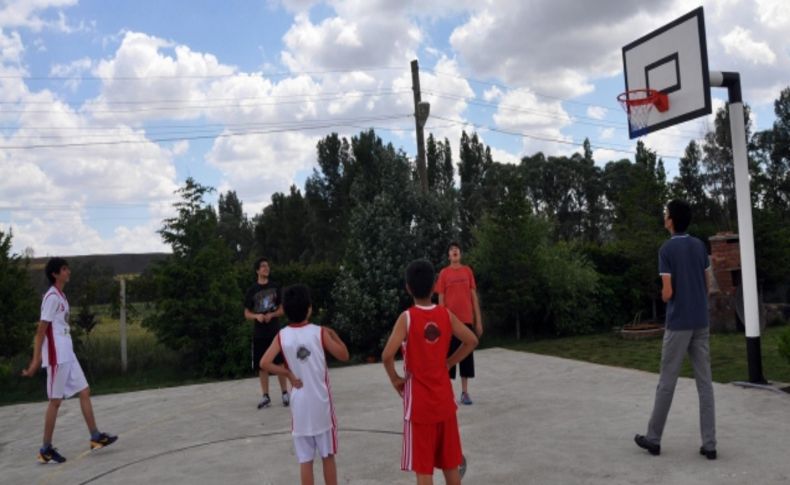 Sorgun 12 Dev Adam Basketbol Okulu sporcuları piknikte buluştu