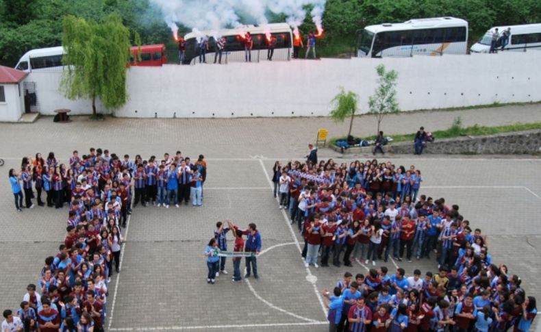 Spor Kardeşliktir ilkesi doğrultusunda okulda forma günü düzenlendi