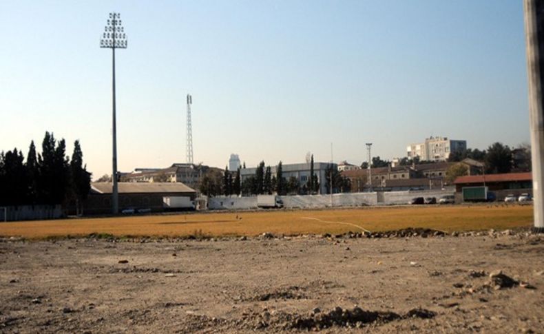 İzmir Alsancak Stadı arazisindeki arsaya şartlı muvafakat