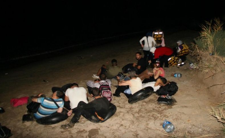 İzmir'de Suriyeli kaçakları piknikçiler ölümden kurtardı