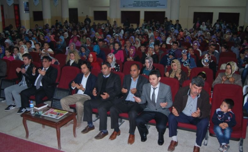 Suruçlu kadınlar Kutlu Doğum sevincine ortak oldu