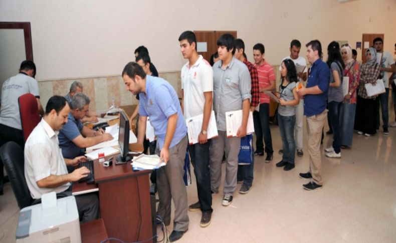 Sütçü İmam Üniversitesi'ne yaklaşık 6 bin öğrenci kayıt yaptırdı