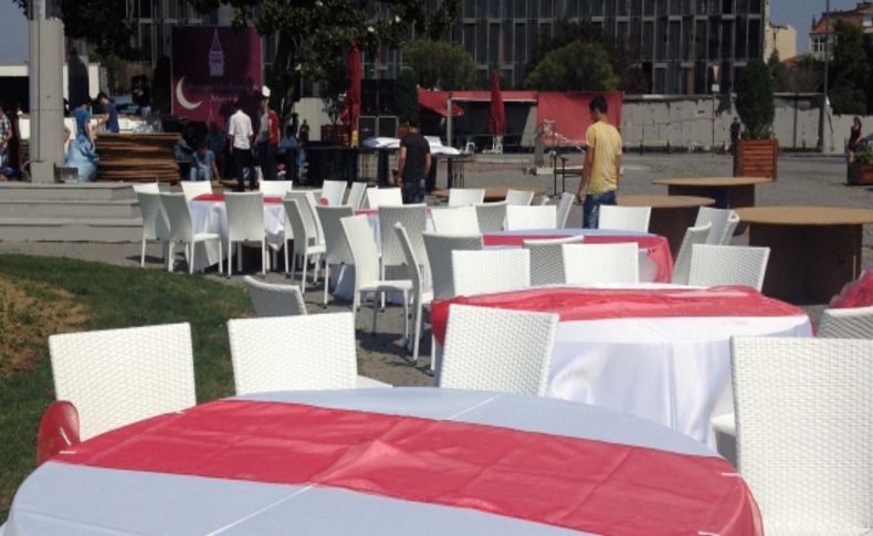 Taksim Meydanı’nda iftar hazırlığı