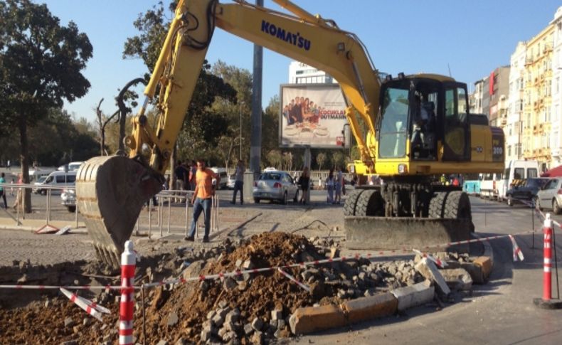 Taksim Meydanı’nda kazı çalışması başlatıldı