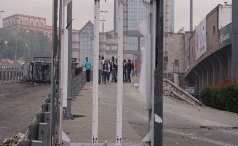 Taksim ve çevresi savaş alanına döndü