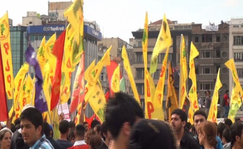 Taksim’de Apo kavgası