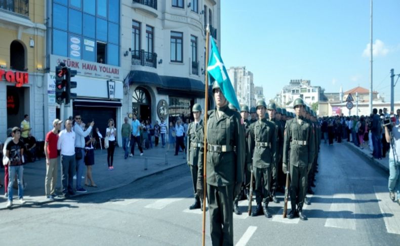 Taksim’de ‘Gaziler Günü’ coşkusu