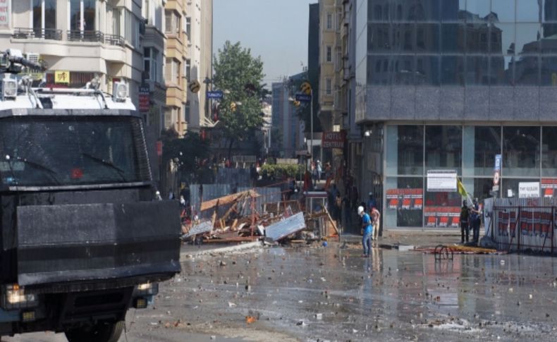 Taksim'deki gerginlik sürüyor