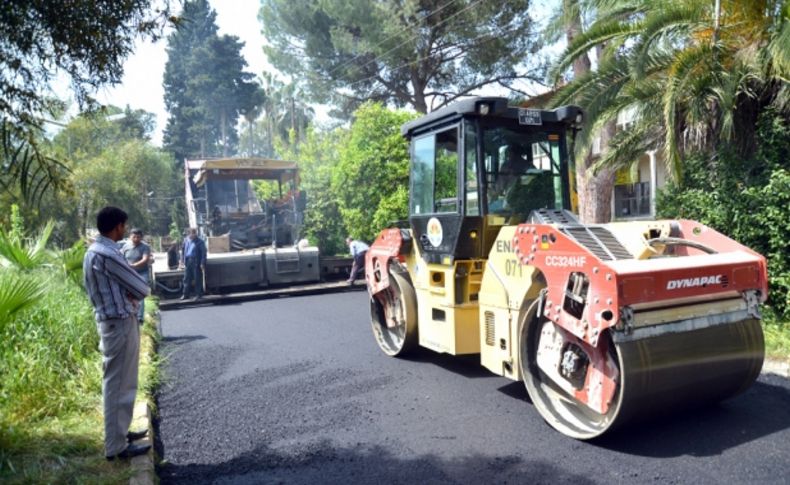 Tarım İl Müdürlüğü’nün yolları asfaltlandı