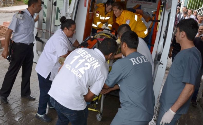 Tarsus'taki hortumda bir işçi öldü, 14 kişi yaralandı