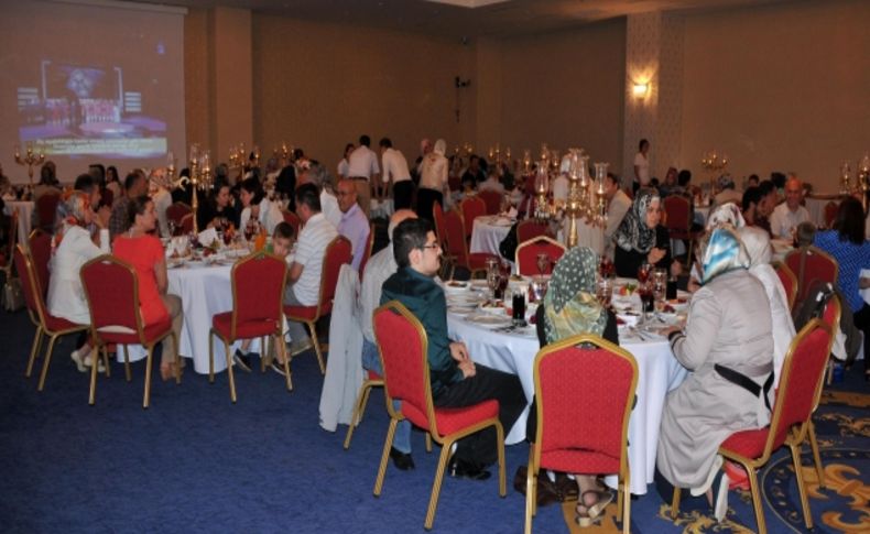 Tekirdağ Eğitim Kültür ve Yardımlaşma Derneği iftar programı düzenledi