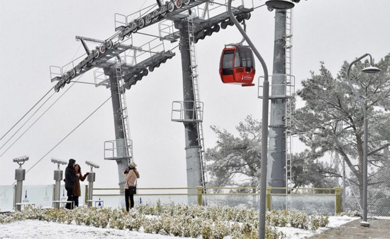 Teleferik’te kar keyfi..