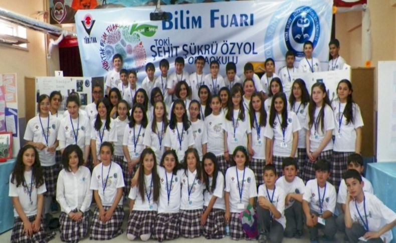 Toki Şehit Şükrü Özyol Ortaokulu'nda TÜBİTAK Bilim Fuarı