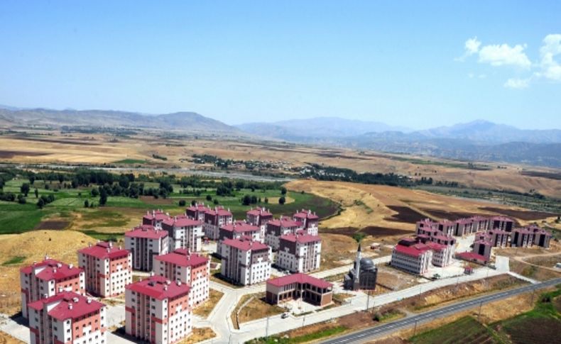 TOKİ’nin 268 lira taksitli konutlarına 5 kat talep geldi