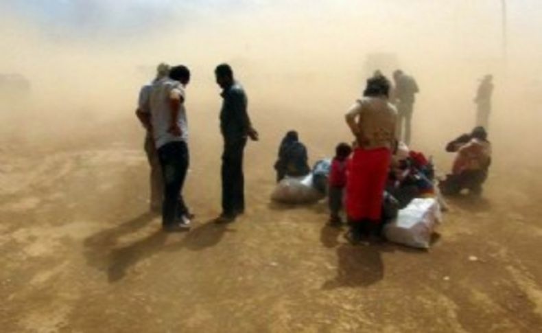 Suriye sınırında toz fırtınası