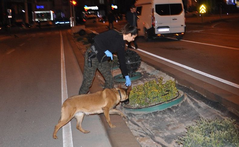 Trafik lambasındaki el yapımı patlayıcı imha edildi