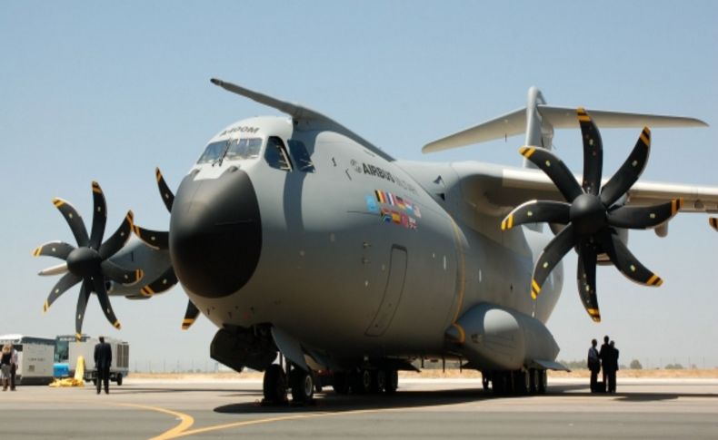 TSK’nın alacağı A400M askeri nakliye uçağı Ankara’da görücüye çıktı