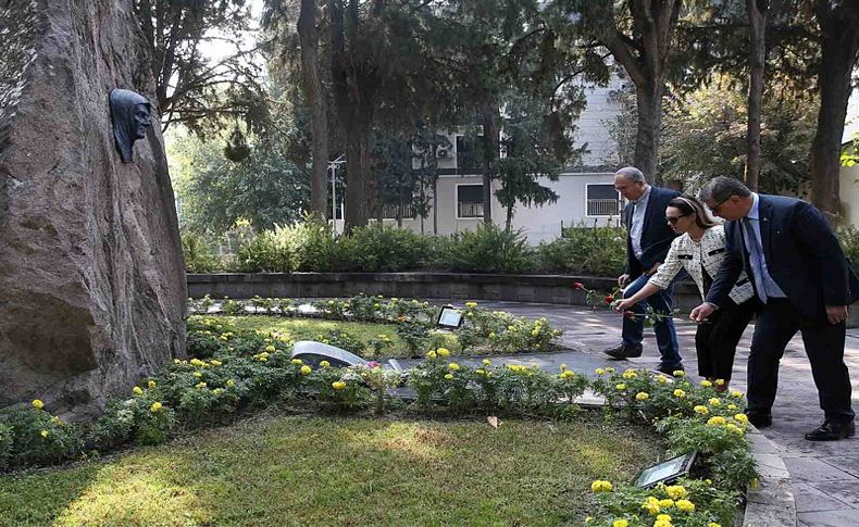 Tugay ve Sertel, Zübeyde Anne’yi unutmadı