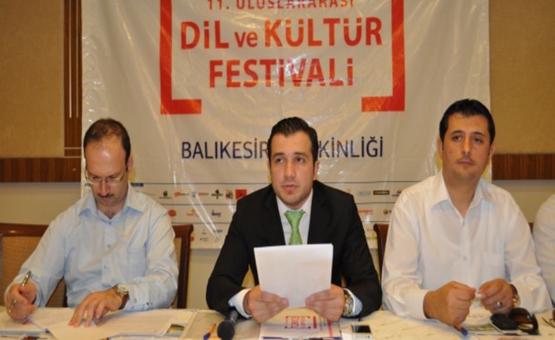 Türkçenin Çocukları dördüncü kez Balıkesirlilerle buluşuyor