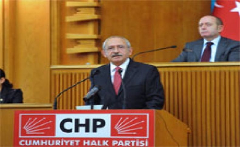 'Türkiye yalanlarla yönetiliyor'