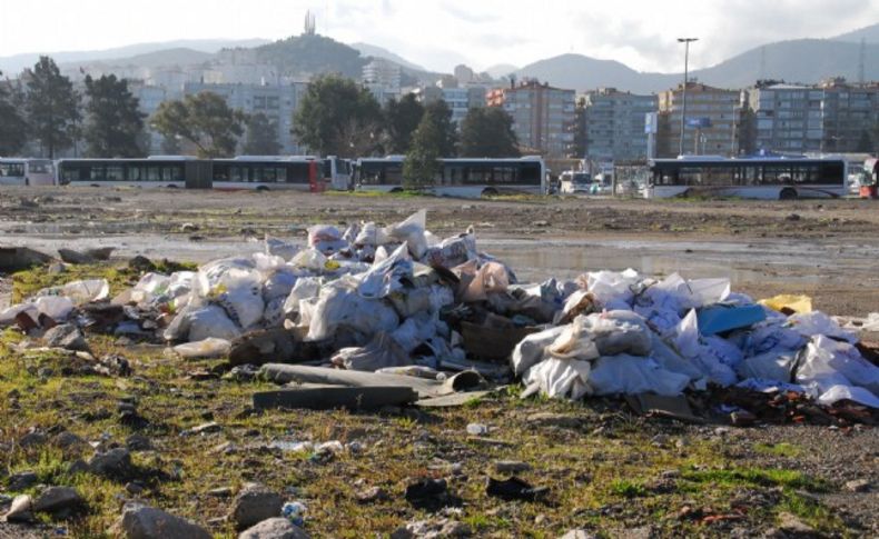 Üçkuyular moloz deposu