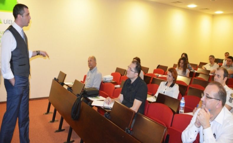 UHKİB’ten üyelerine bilgilendirme semineri