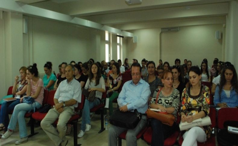 UİB dış ticaret kursu büyük ilgi görüyor