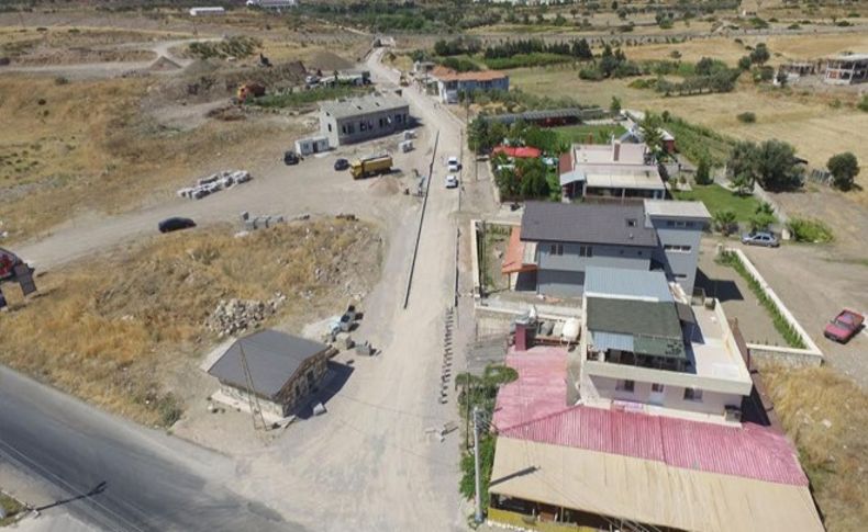 Urla'da Gülbahçe Köyü'ne Sevgi Yolu