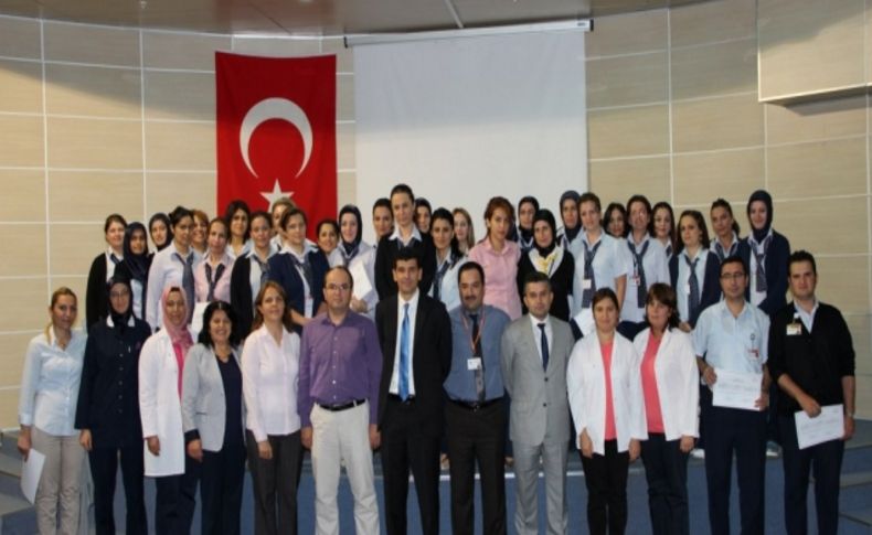 Uşak Devlet Hastanesi'nde işaret dili eğitimi tamamlandı