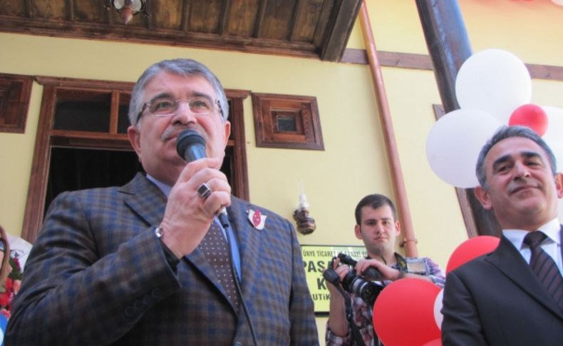ÜTSO, tarihi evlere sahip çıkıyor