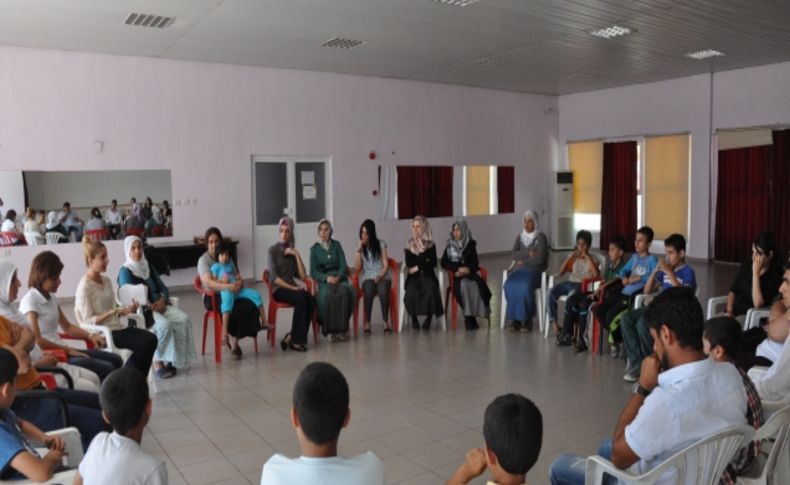 Uyuşturucu ve madde bağımlılığa karşı atölye çalışması düzenleniyor
