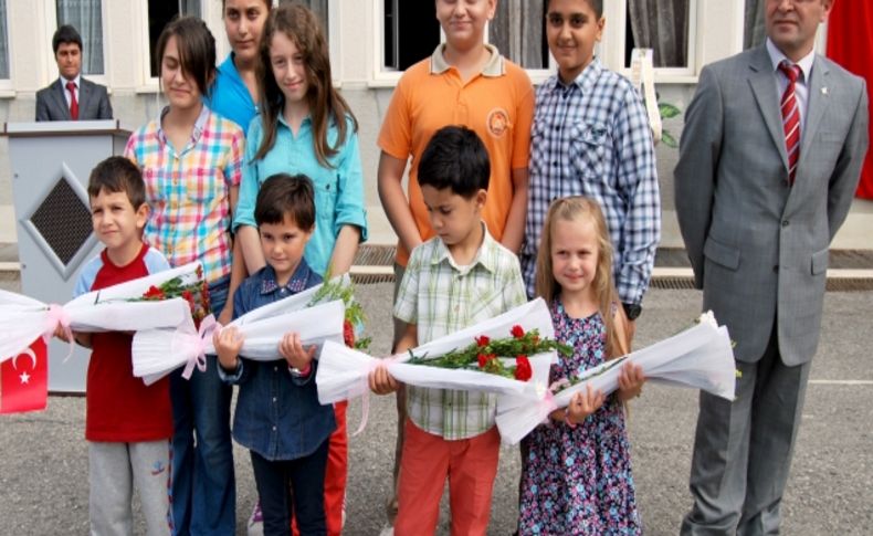 Vakfıkebir’de 'İlköğretim Haftası' törenle kutlandı
