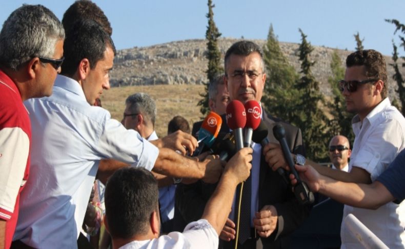 Vali Lekesiz: Aktarma bölgesinde can güvenliğini artırıcı önlemler alındı