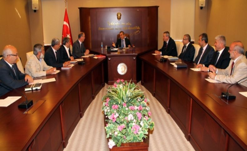 Vali Yazıcı: İHL mezunları, idari hayatın sorumluluklarını yükleniyor