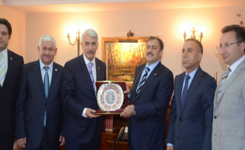 Veysel Eroğlu: Mısır’da yaşananlarla Batı'nın çirkin yüzünü görmüş olduk