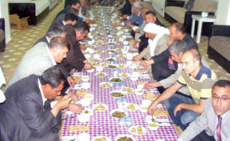 Viranşehir'de kanaat önderleri Kutlu Doğum için bir araya geldi