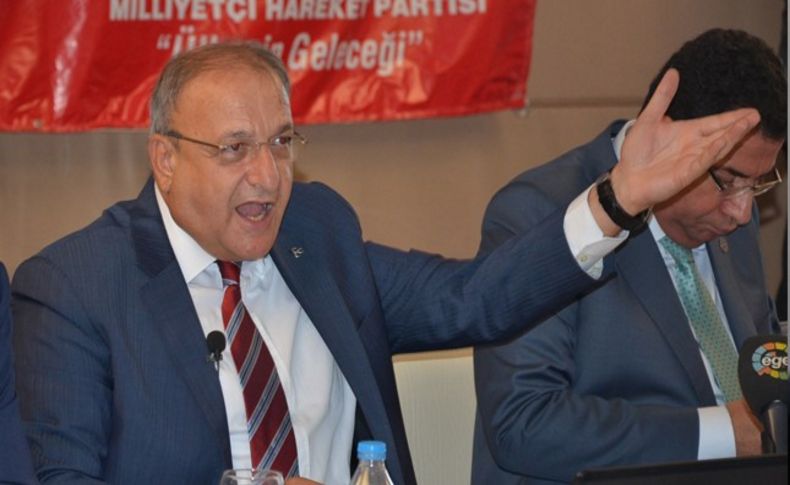 MHP İzmir seçim beyannamesini anlattı: Adaylar vitrine çıktı