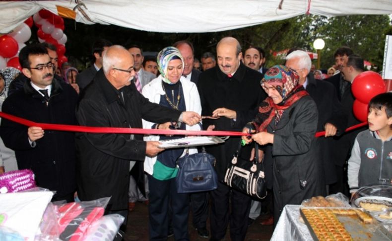 Yardımlaşma elçisi Gülnihal’den bir kermes daha