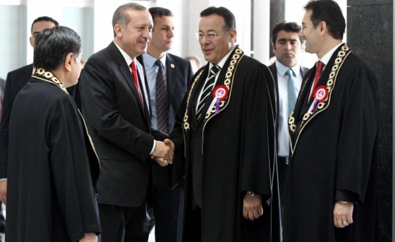 'Yeni anayasada değişmemesi gereken tek kırmızı çizgi insanlık onuru olmalı'