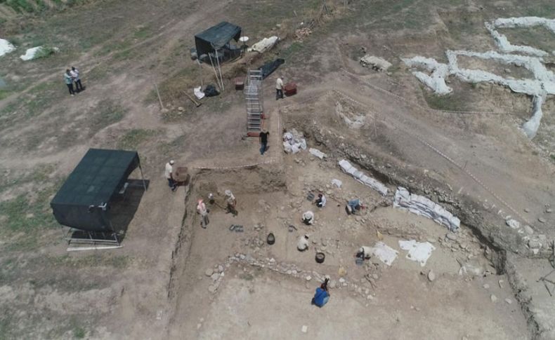 Yeşilova Höyüğü Ege'deki ilk yaşam ışık olacak