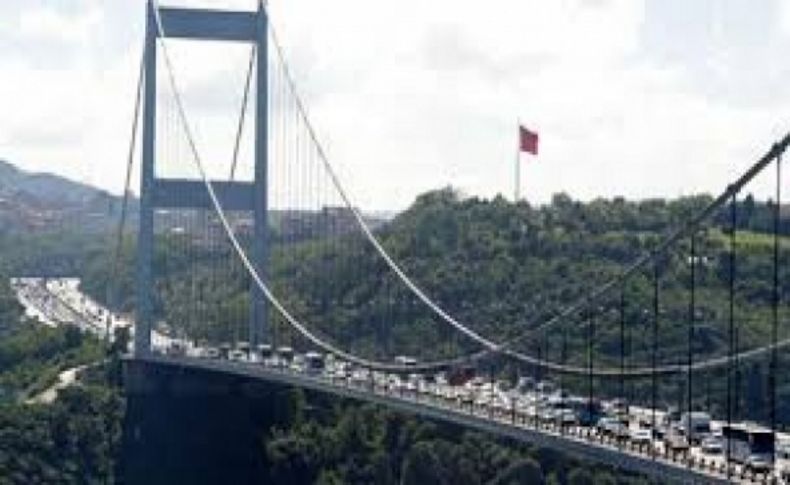 Yıldırım açıkladı: 'Bayram'da ücretsiz yol ve köprü uygulaması devam edecek mi'