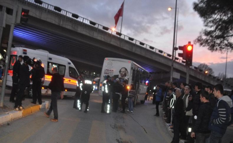 Ege'de yollar yine kan gölü