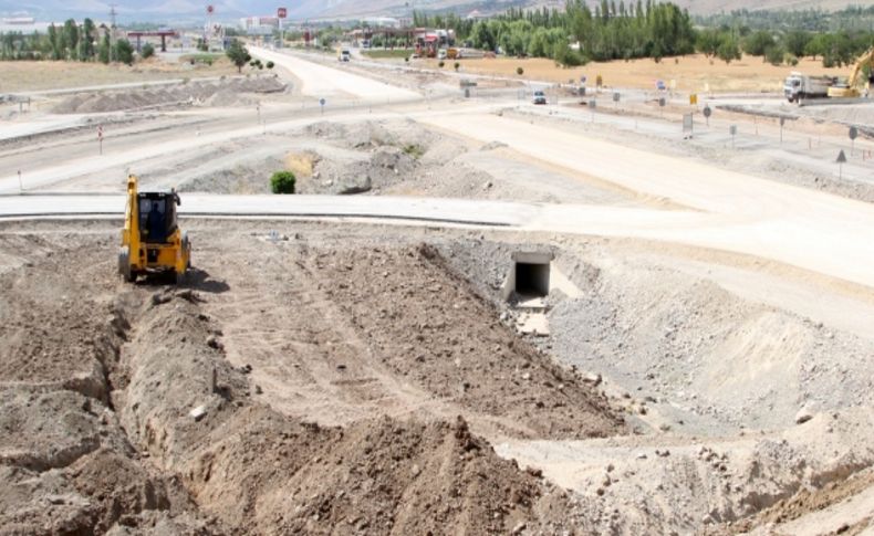 Yonca kavşaklar Erzincan trafiğini rahatlatacak