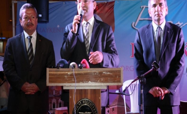 Yozgat Bozok Bereket Kervanı 2 bin kişiye iftar verdi