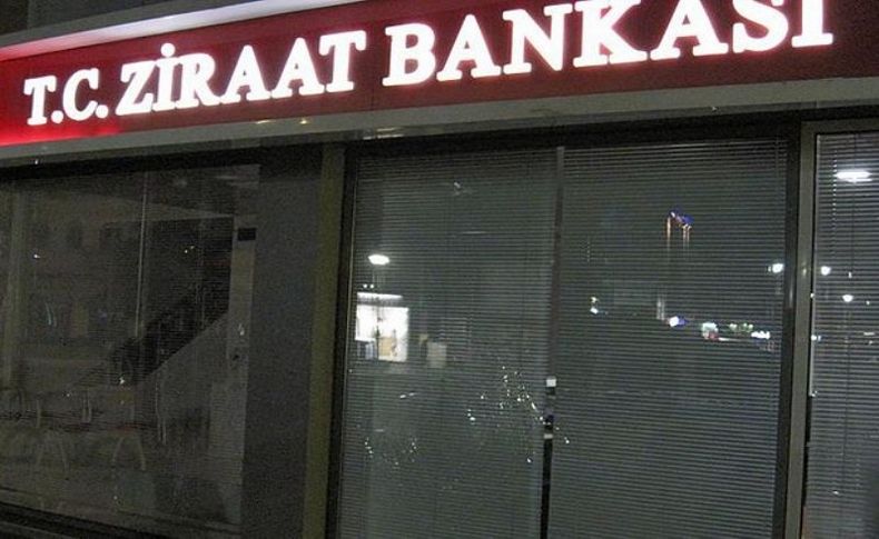 Yunanistan'da Ziraat Bankası şubesine taşlı saldırı