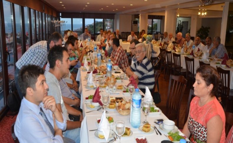 Zonguldak Belediyesi gazetecileri iftarda buluşturdu
