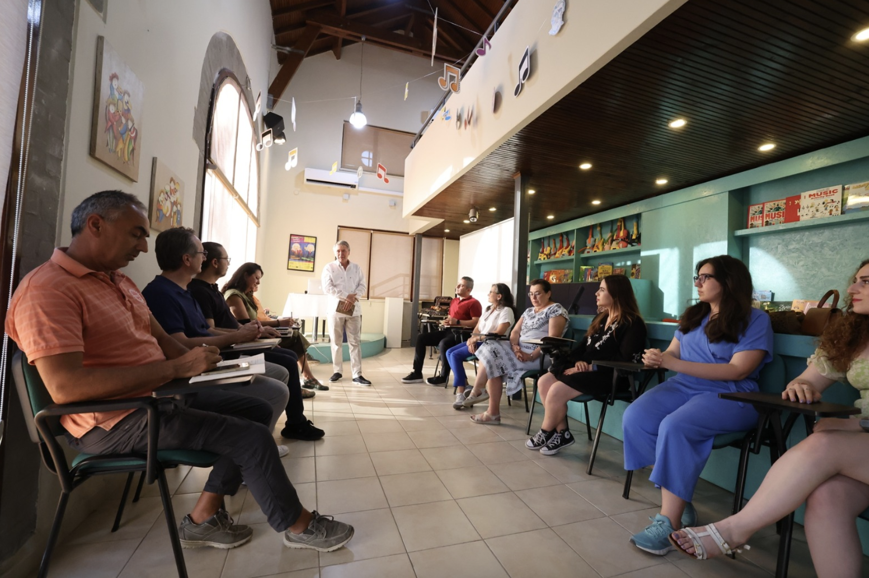 Büyükşehir'in yazarlık atölyesi anlatılmayan öyküler kitabıyla ilk meyvesini verdi